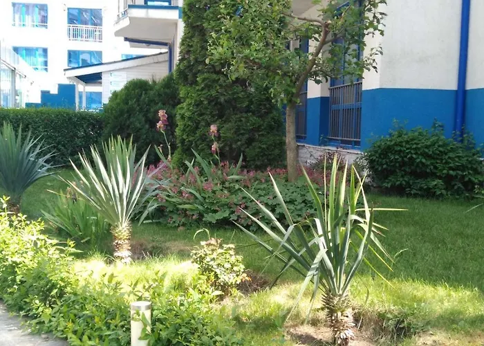 The Blue - In A Complex Next To The By Flаt Manаger